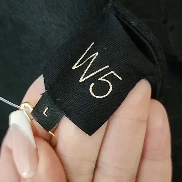 W5 Womens Top NWT - Picture 3 of 4